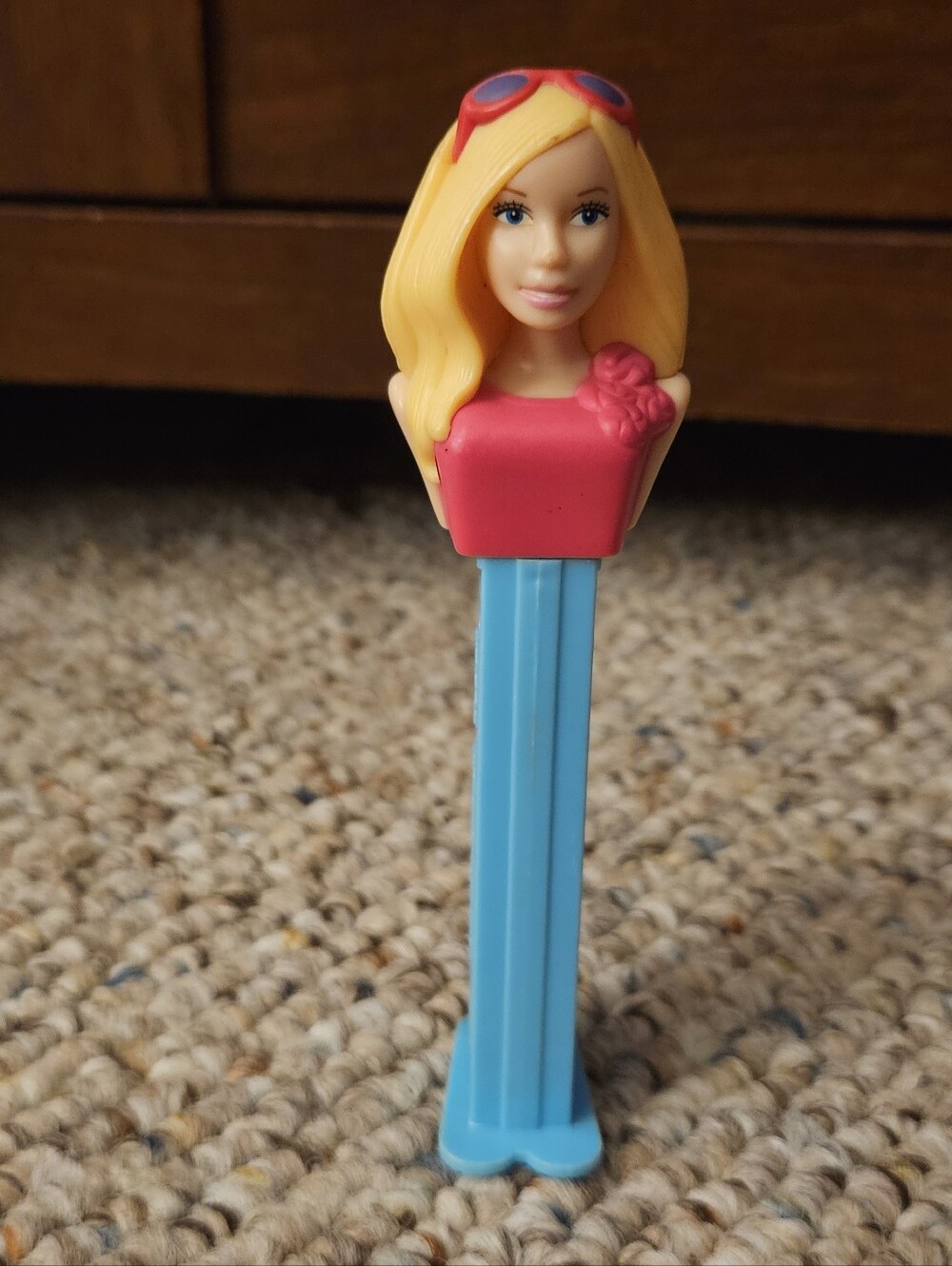 PEZ Pink Shirt Barbie With Sunglasses